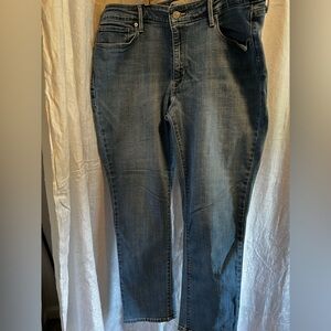Levi's mid rise skinny. Woman's size 16. Red label.
